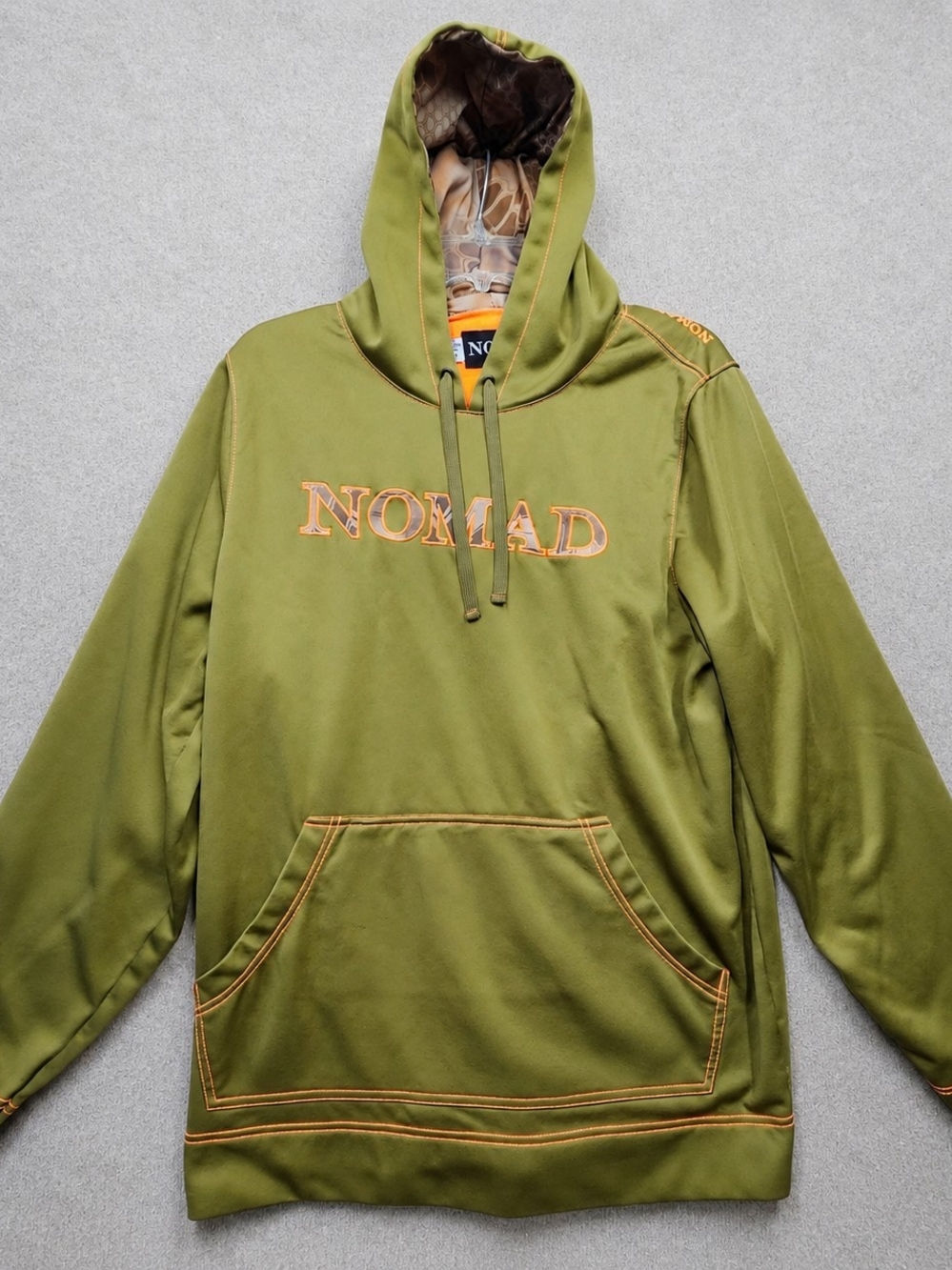Nomad Y2K Hoodie Mens Large Green Hunting Camo Lined Fleece Pullover Logo